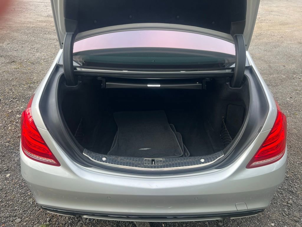 Used 2017 Mercedes-Benz S 550 4MATIC Sedan w/ Sport Package image 18