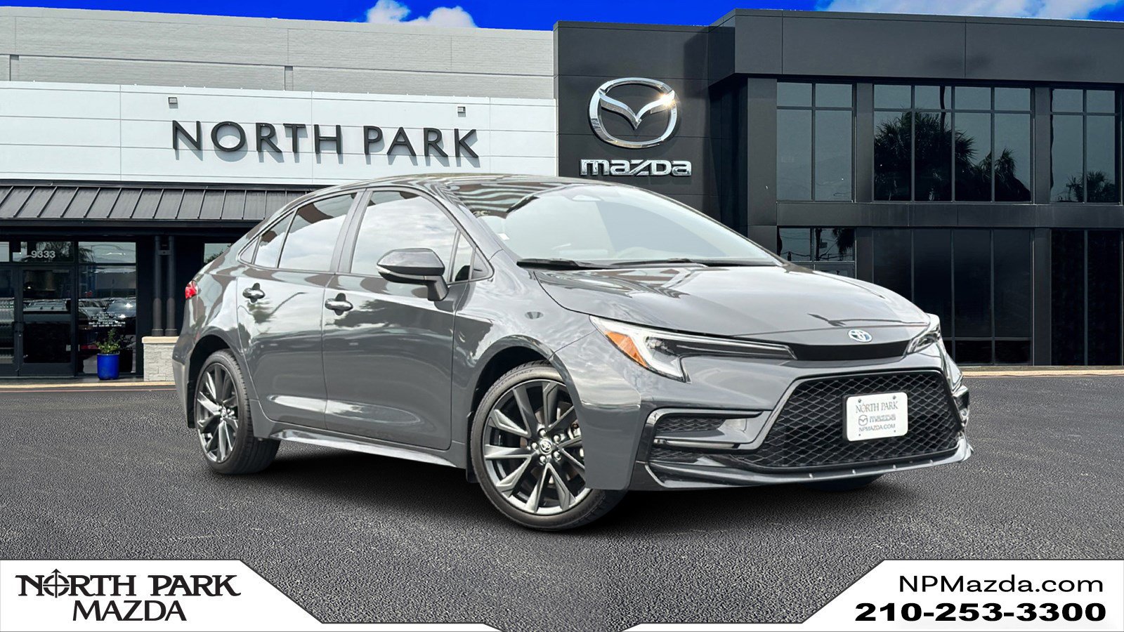 Used 2024 Toyota Corolla SE FWD image 1
