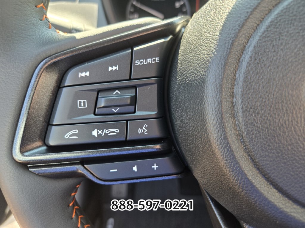 Used 2025 Subaru Crosstrek 2.5i Limited AWD/4WD image 29