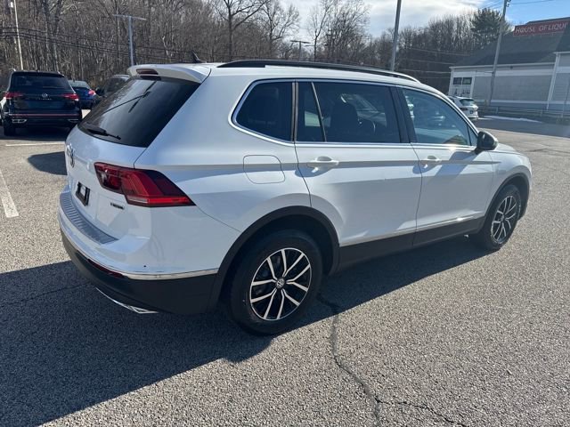 Certified 2021 Volkswagen Tiguan SE w/ Panoramic Sunroof Package image 9