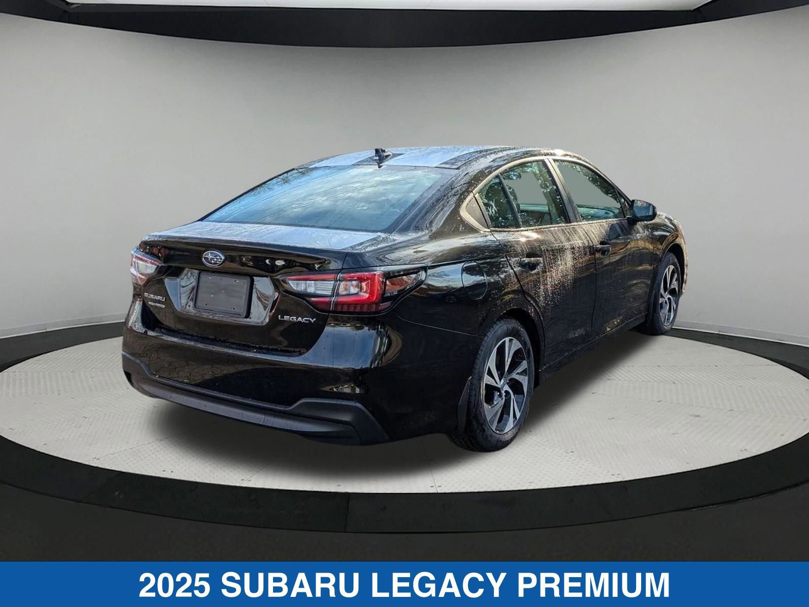 Certified 2025 Subaru Legacy Premium image 4
