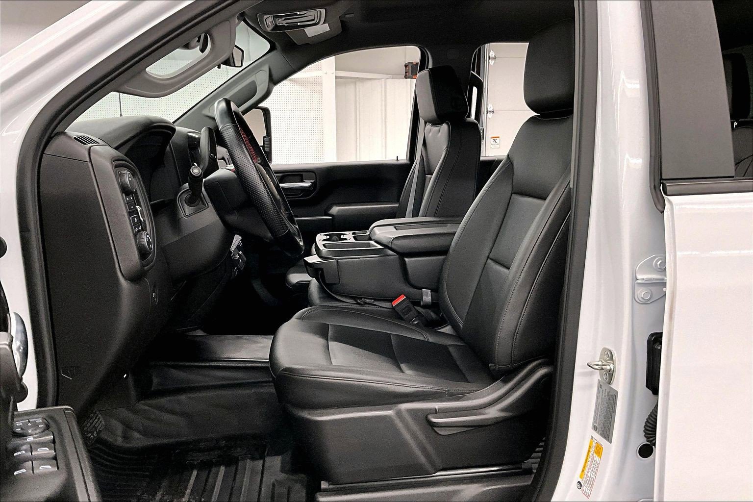 Used 2025 Chevrolet Silverado 3500 W/T AWD/4WD image 19