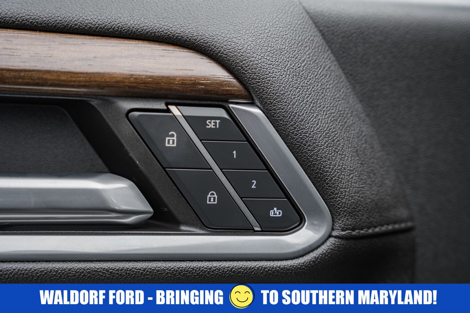 Used 2024 Chevrolet Silverado 3500 High Country w/ High Country Premium Package image 51