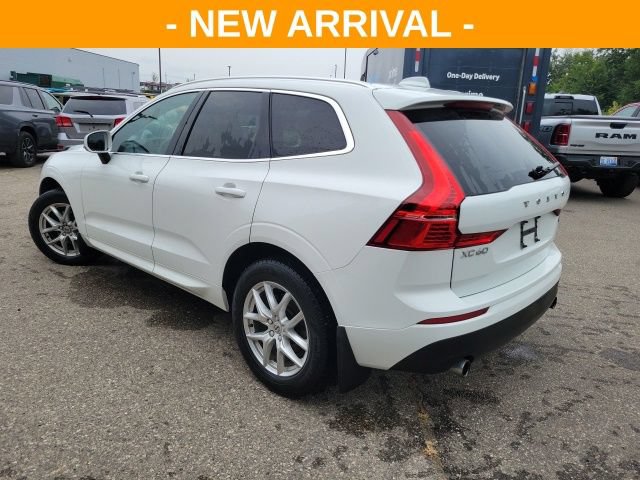 Used 2018 Volvo XC60 T5 Momentum AWD/4WD image 5