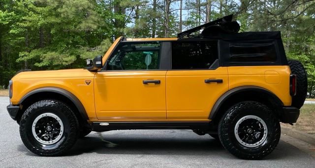 Used 2021 Ford Bronco Badlands AWD/4WD image 14