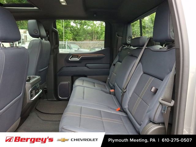 Certified 2023 Chevrolet Silverado 1500 High Country w/ Z71 Off-Road Package AWD/4WD image 12