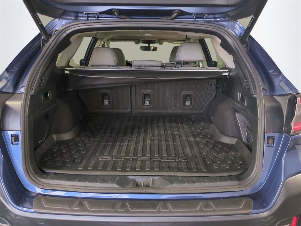 Used 2021 Subaru Outback Limited XT AWD/4WD image 14