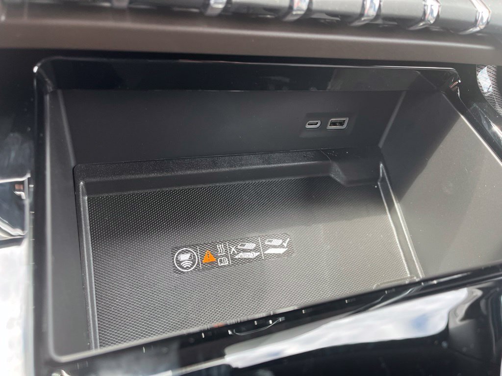 New 2026 GMC Yukon XL Elevation AWD/4WD image 32