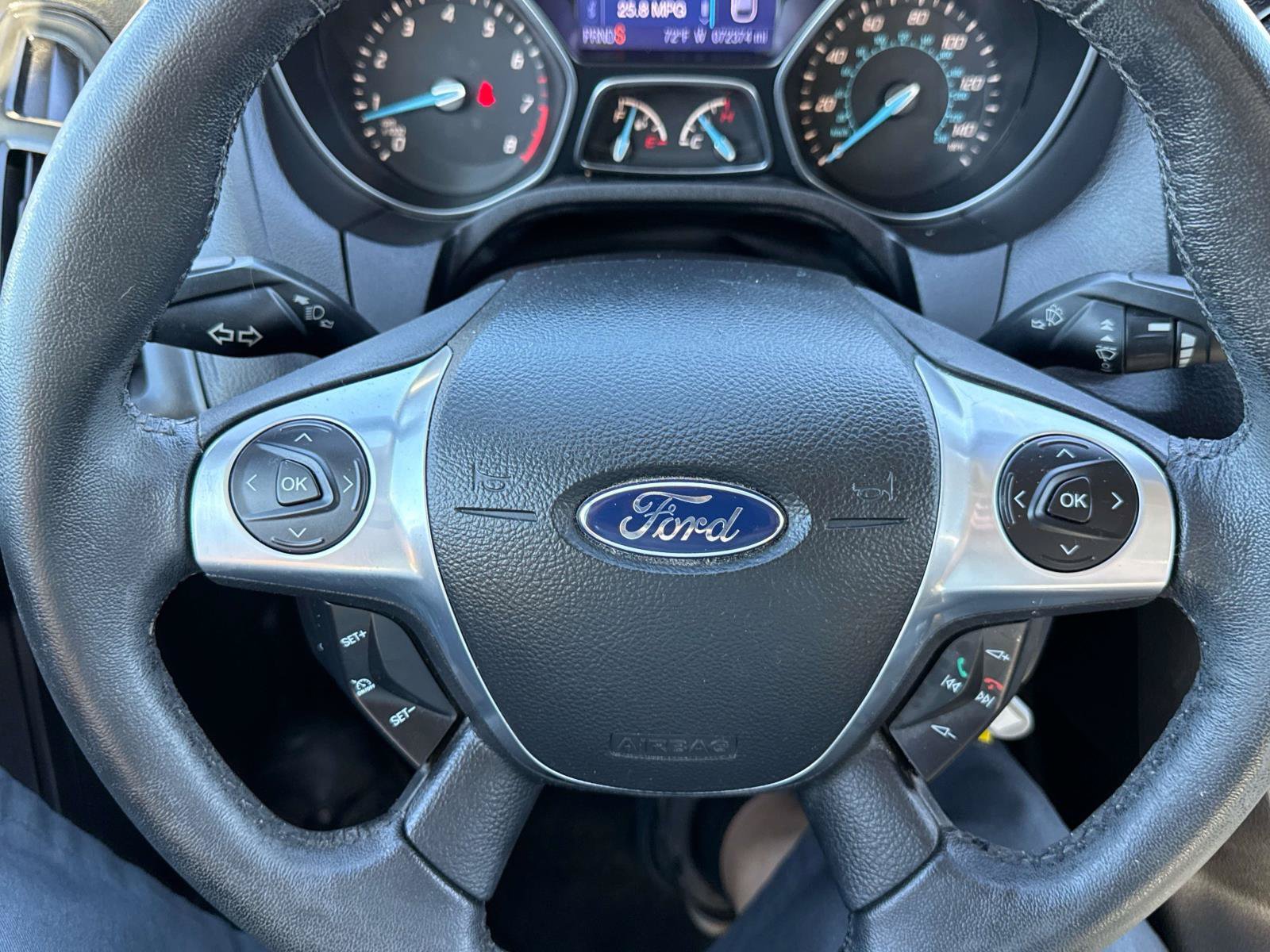 Used 2013 Ford Focus SE FWD image 25