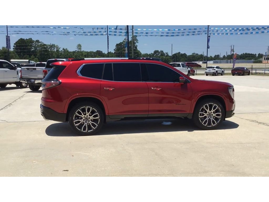 Used 2026 GMC Acadia Denali Ultimate w/ LPO, Floor Liner Package FWD image 9