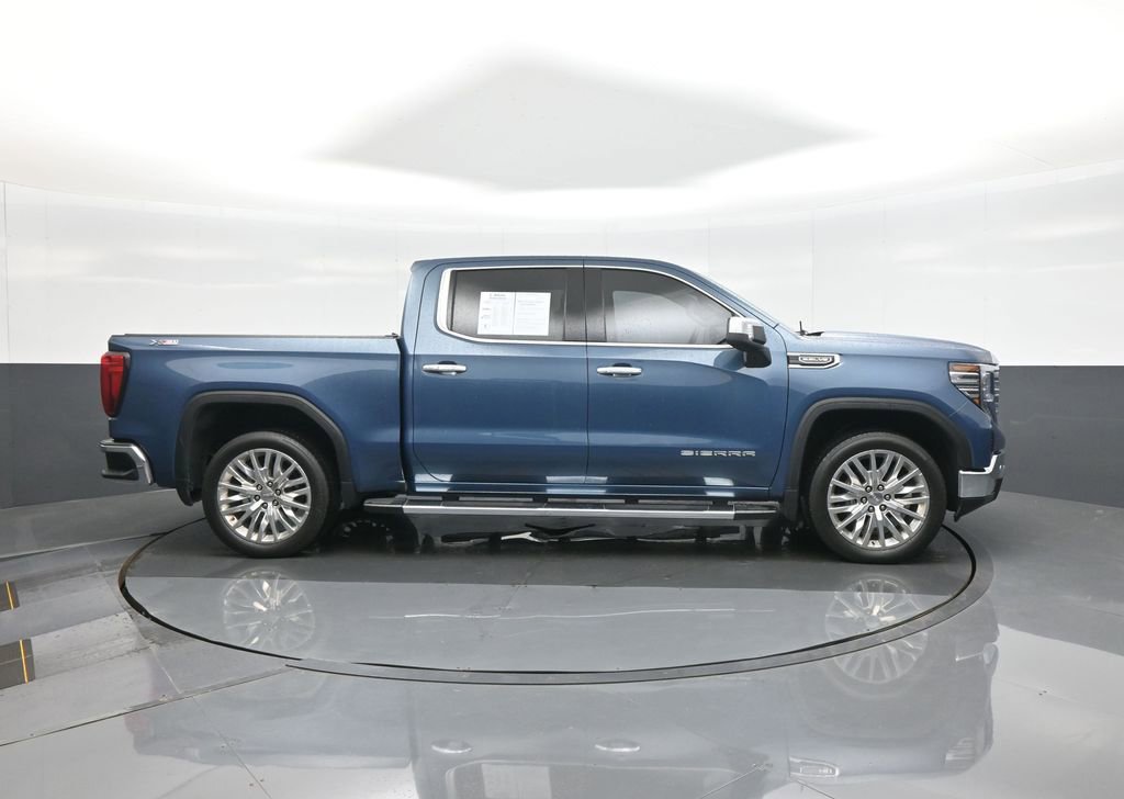Used 2024 GMC Sierra 1500 SLT w/ SLT Premium Plus Package AWD/4WD image 8