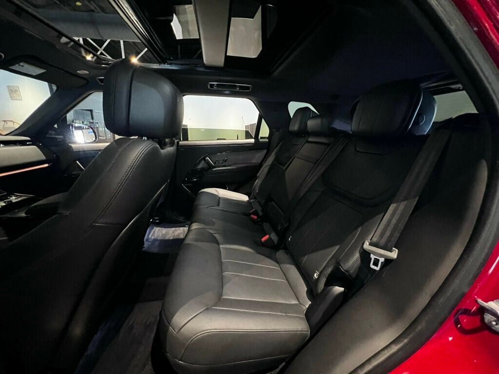 Used 2023 Land Rover Range Rover Sport SE AWD/4WD image 23