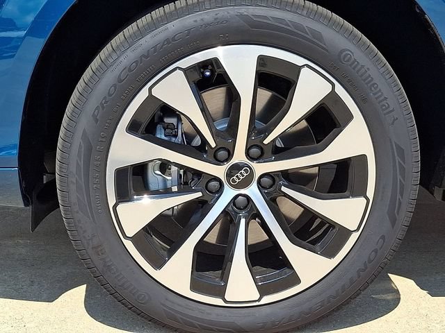 New 2026 Audi Q3 quattro 2.0T AWD/4WD image 6