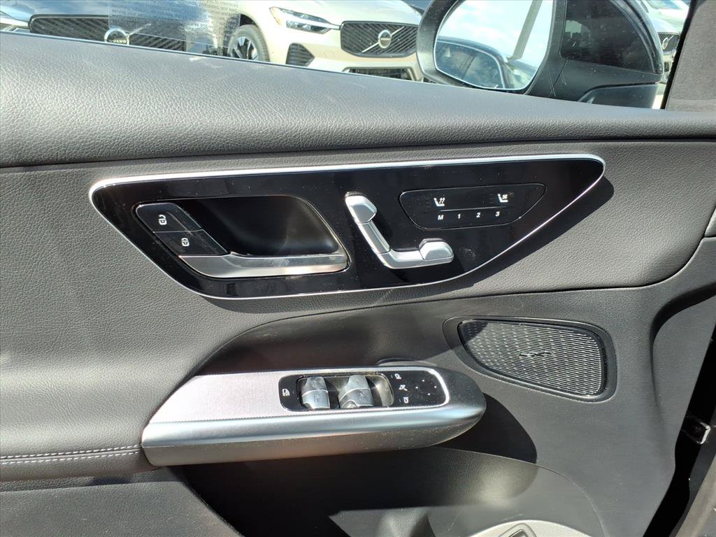 New 2026 Mercedes-Benz GLC 300 4MATIC image 14