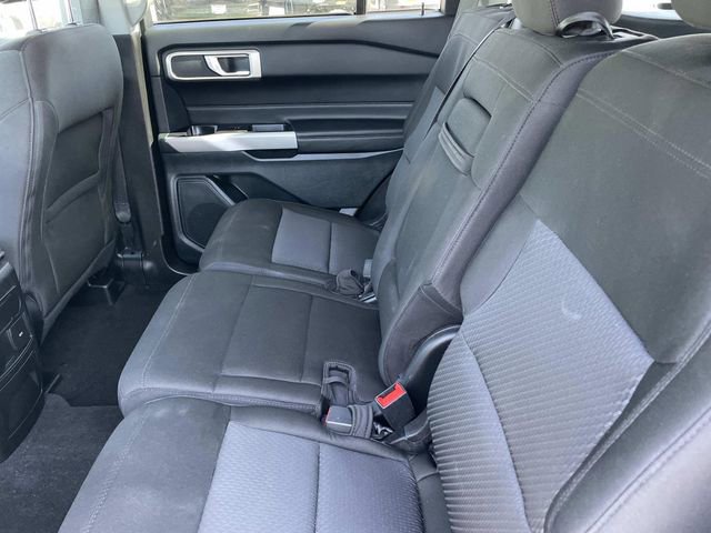 Used 2023 Ford Explorer XLT image 33