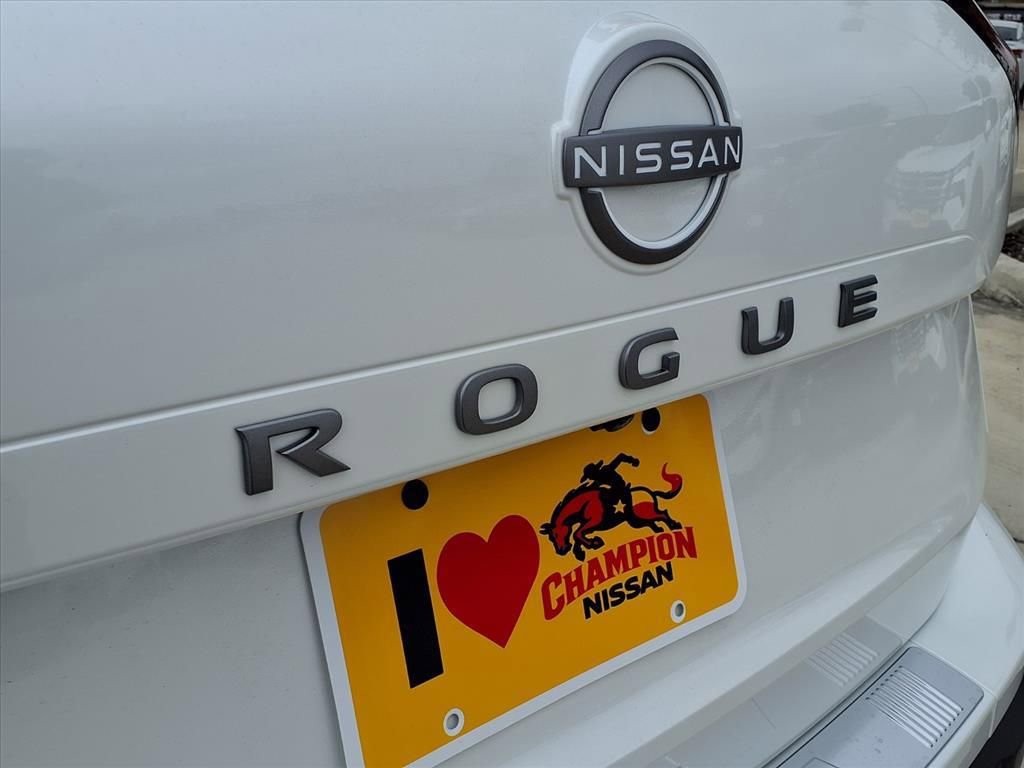New 2026 Nissan Rogue SV w/ Cold Weather Package image 9