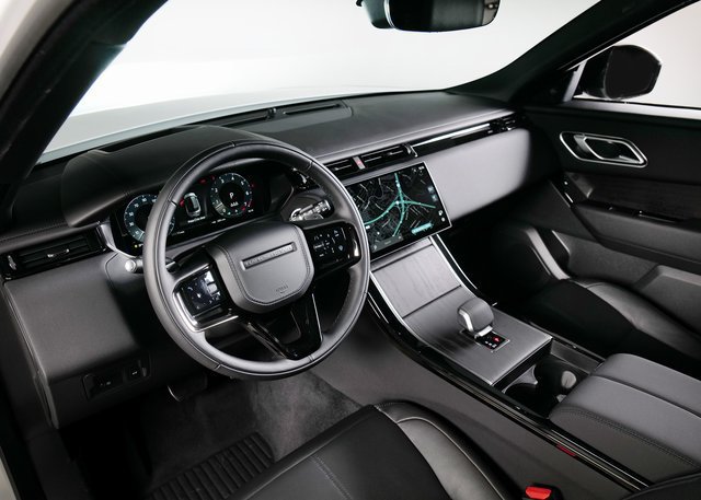 New 2026 Land Rover Range Rover Velar Dynamic SE AWD/4WD image 15