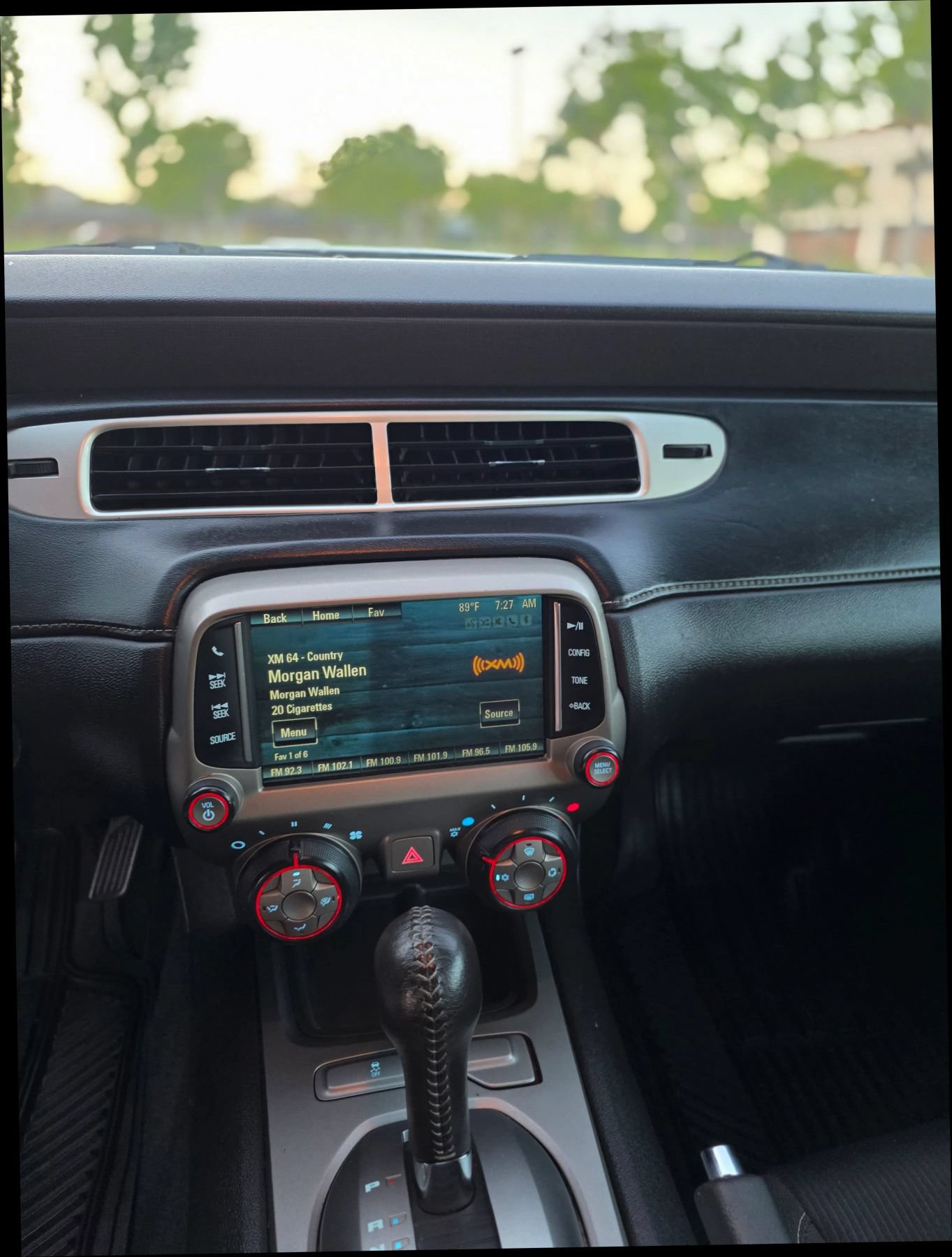 Used 2015 Chevrolet Camaro LT RWD image 16