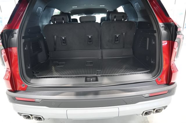 New 2026 Chevrolet Traverse LT w/ LPO, Floor Liner Package FWD image 27
