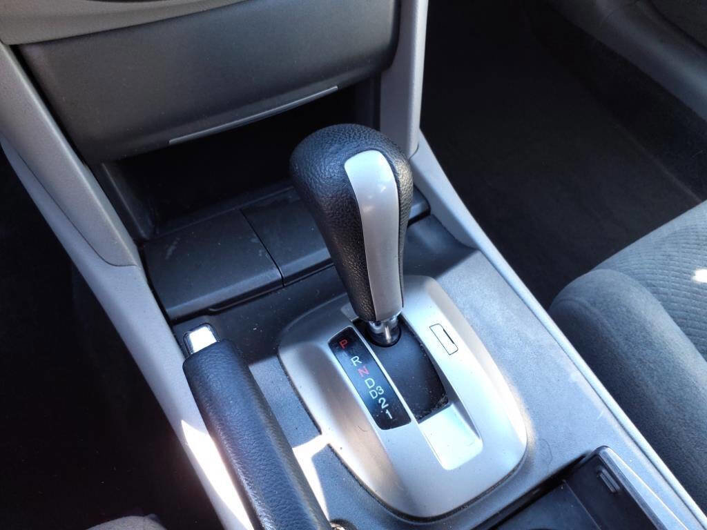 Used 2011 Honda Accord EX image 15
