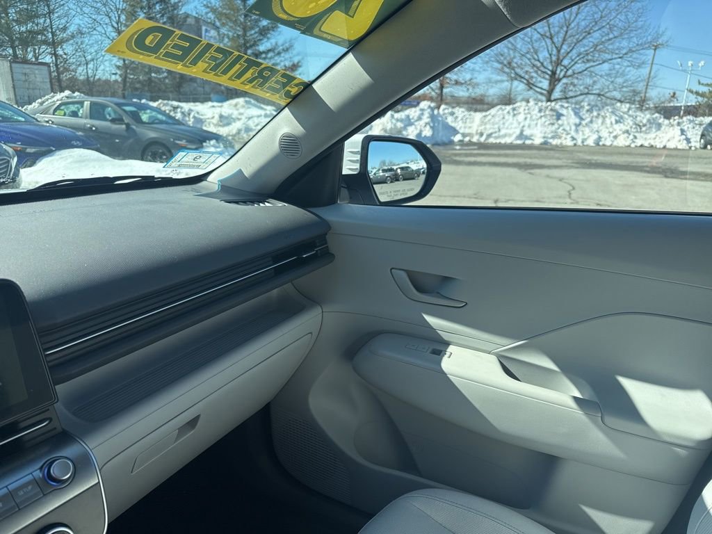 Certified 2026 Hyundai Kona SE image 30