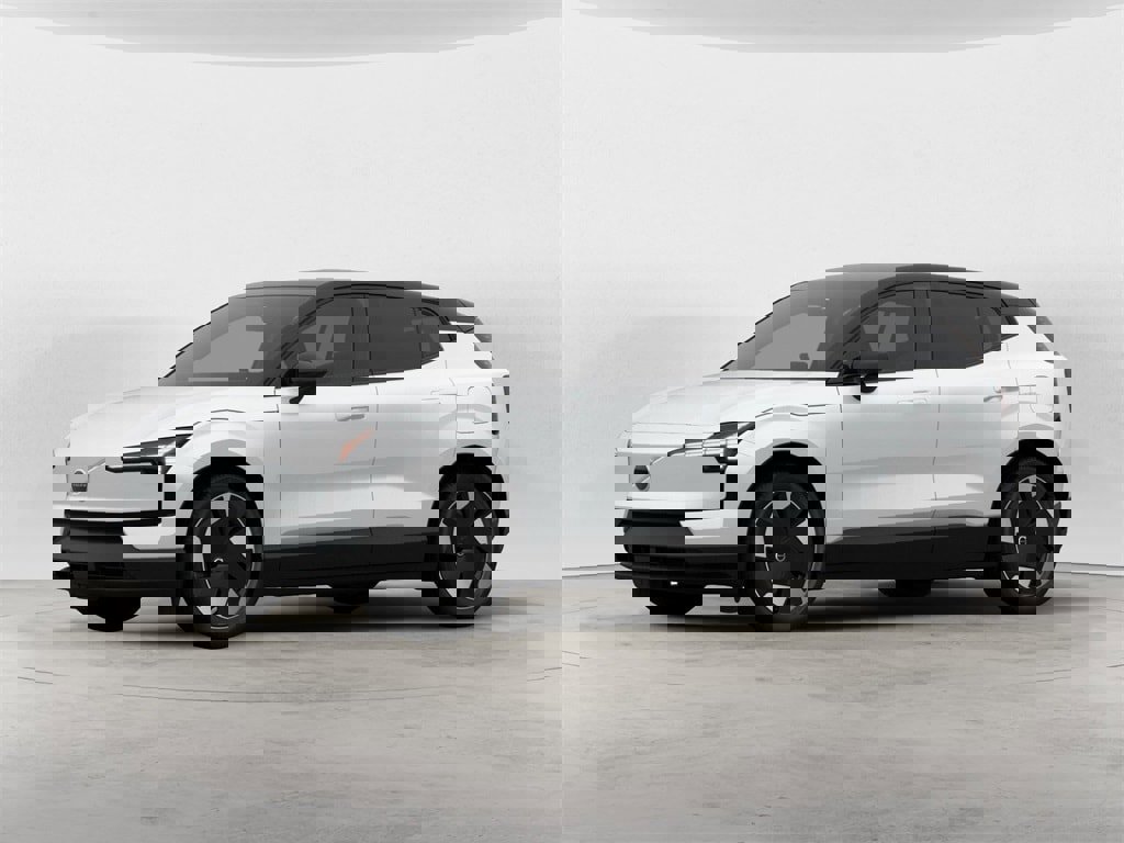 New 2025 Volvo EX30 Plus w/ Protection Package Premier image 6