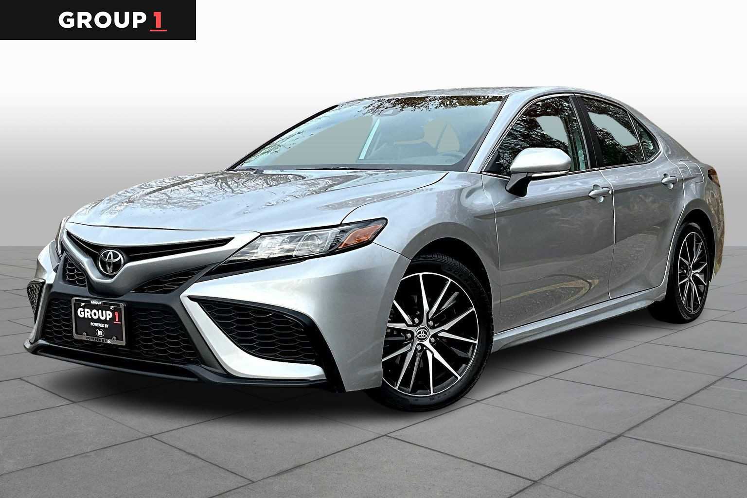 Used 2023 Toyota Camry SE