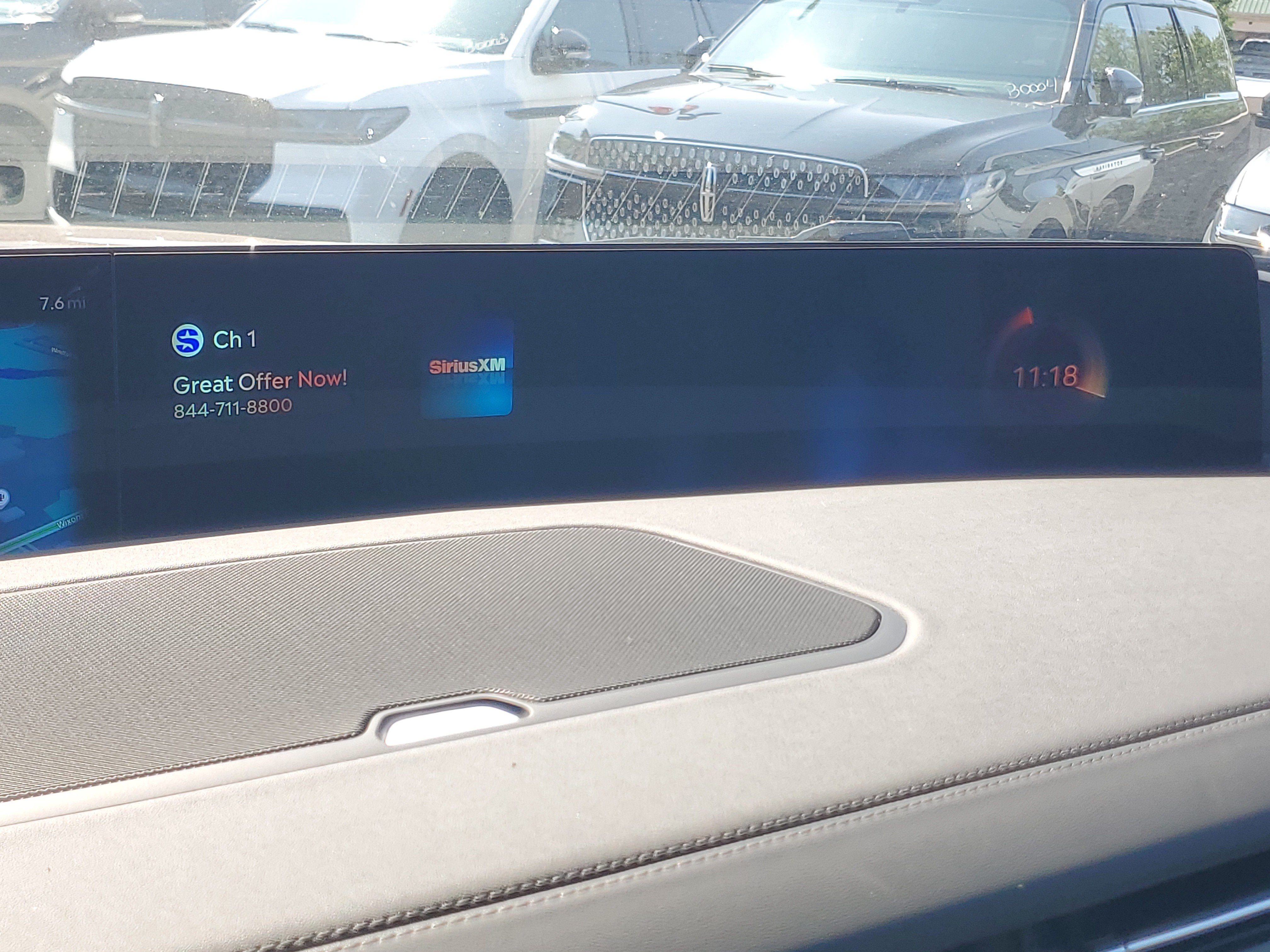 New 2027 Lincoln Navigator Reserve w/ Jet Appearance Package AWD/4WD image 22