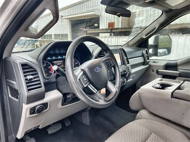 Used 2020 Ford F250 XLT image 10