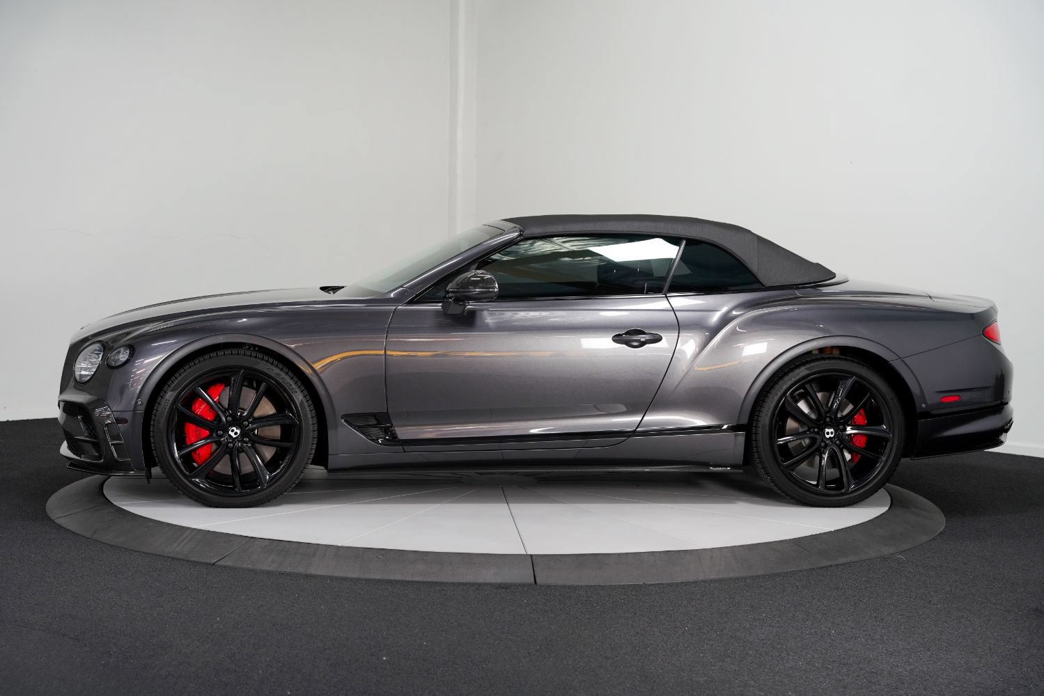 Used 2021 Bentley Continental GT V8 AWD/4WD image 10