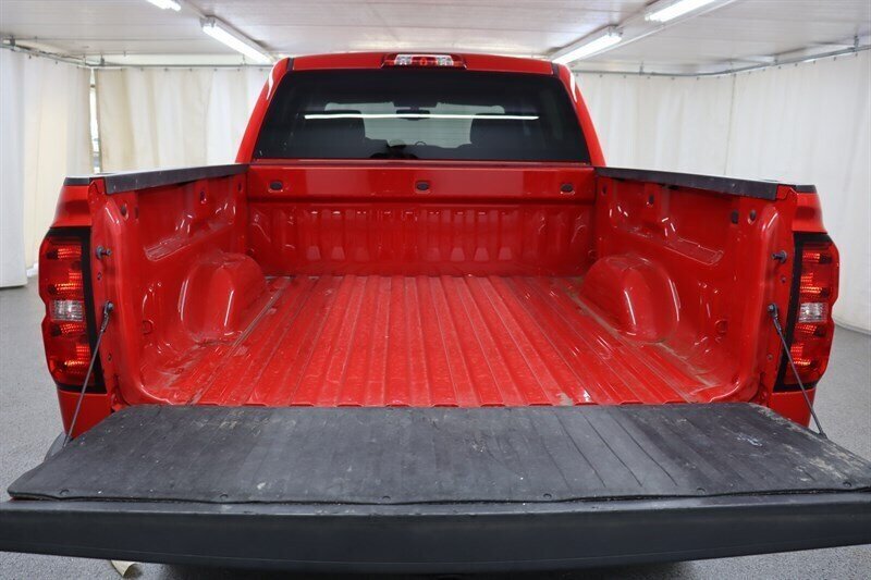 Used 2018 Chevrolet Silverado 1500 LT w/ All Star Edition AWD/4WD image 25