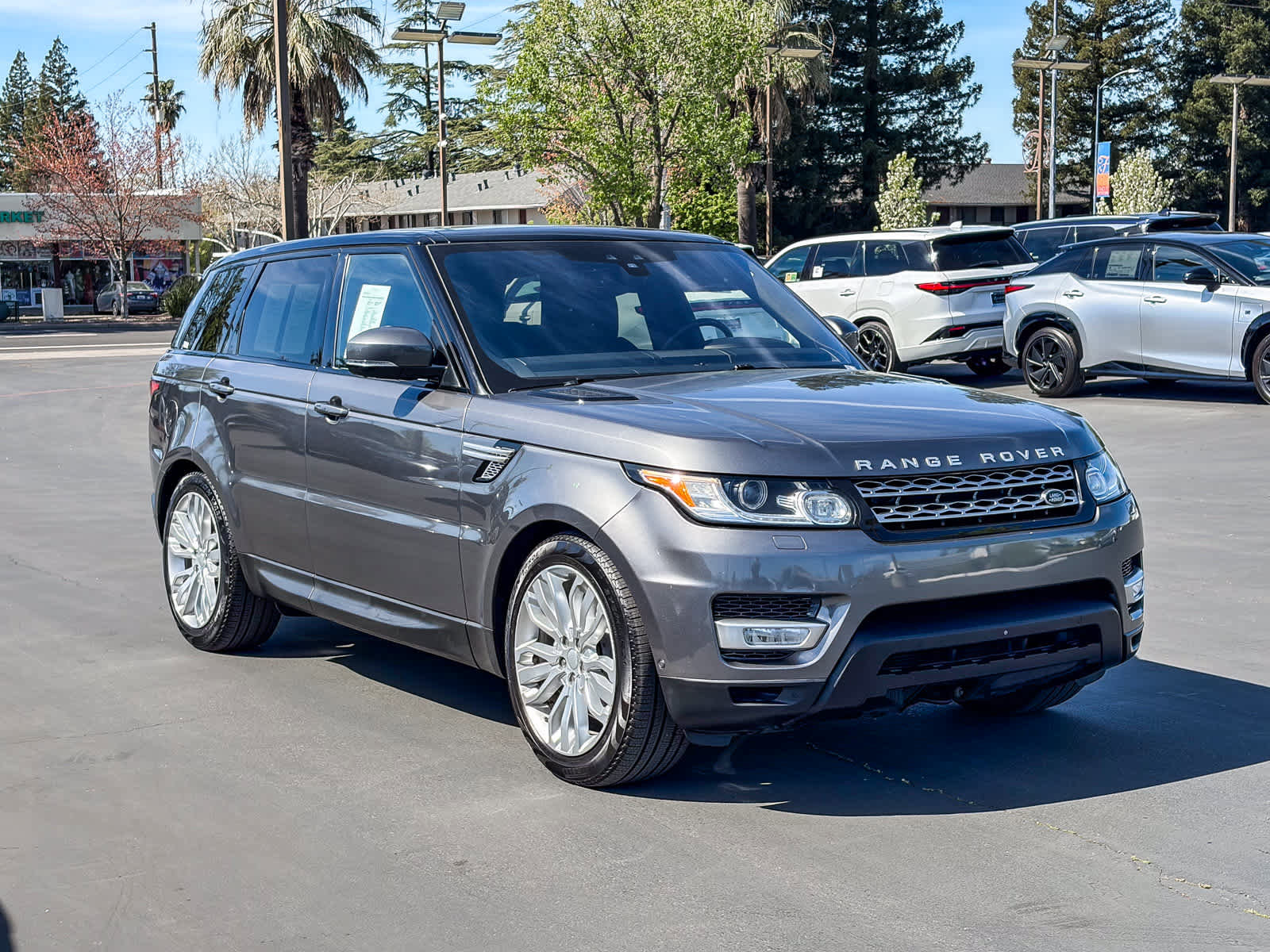 Used 2017 Land Rover Range Rover Sport HSE image 5