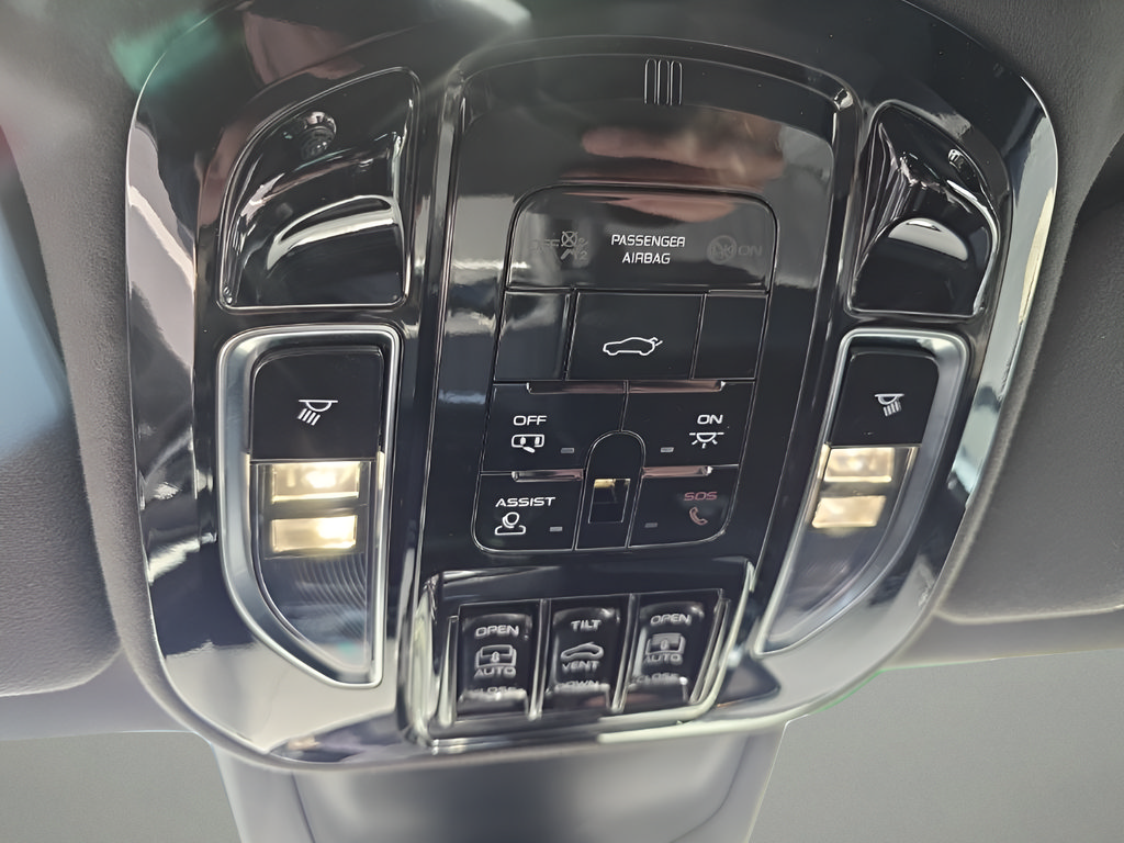 New 2025 Maserati Grecale Modena AWD/4WD image 33