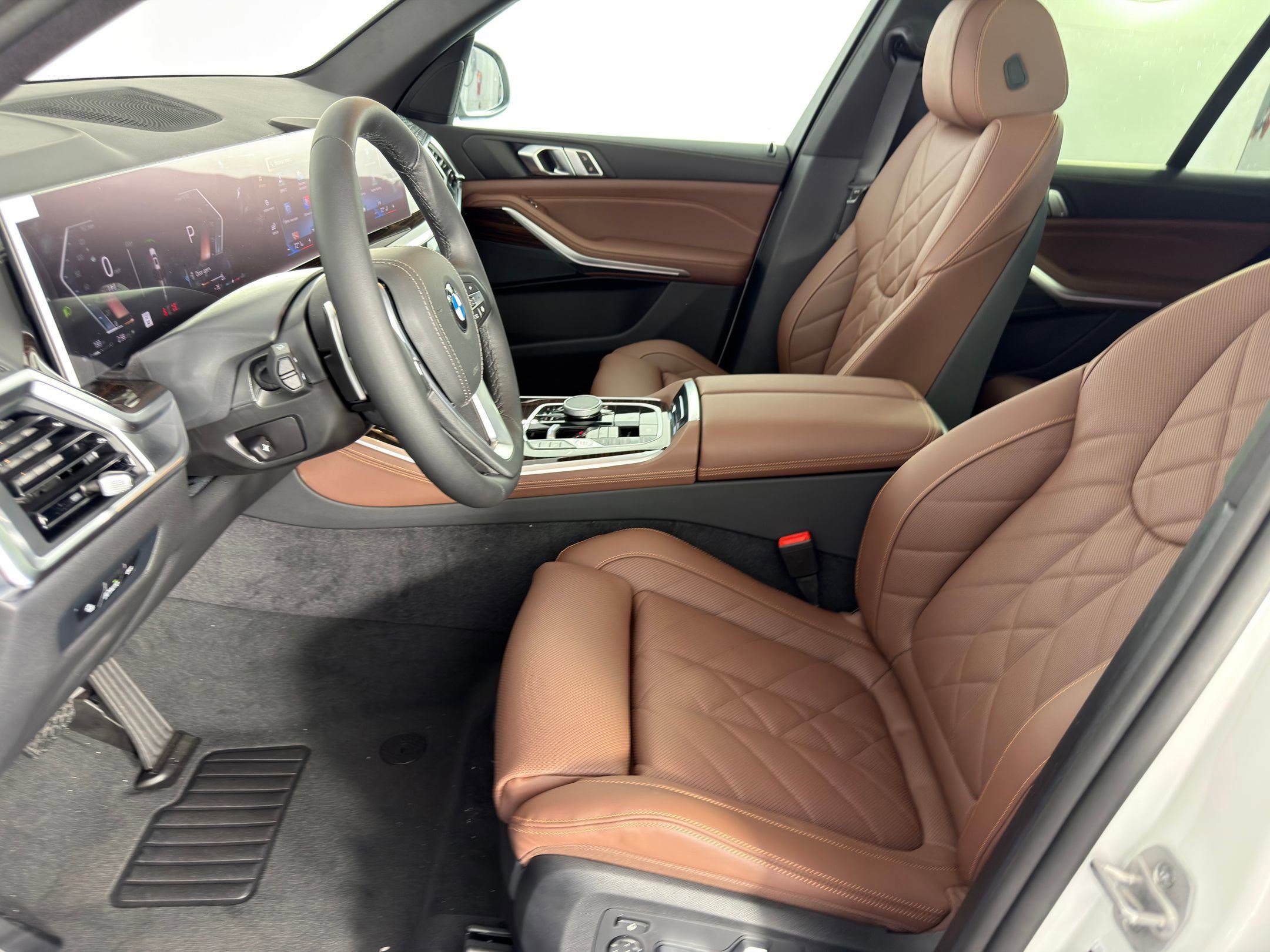 Used 2026 BMW X5 sDrive40i w/ Parking Assistance Package RWD image 5
