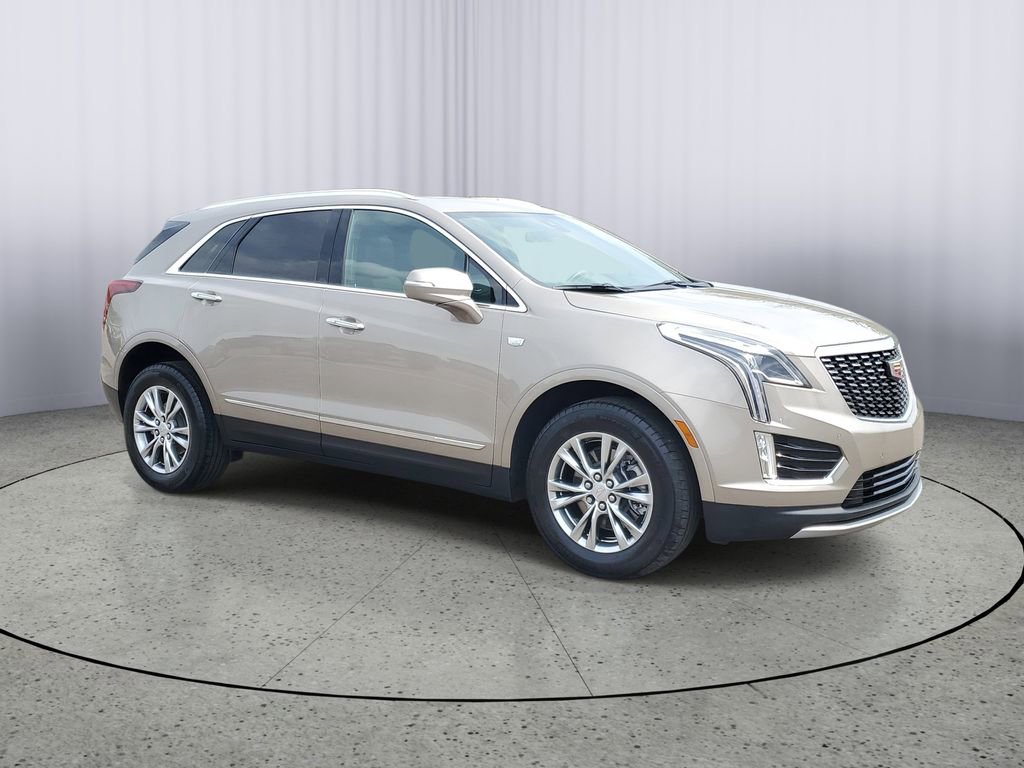 Used 2022 Cadillac XT5 Premium Luxury AWD/4WD image 2