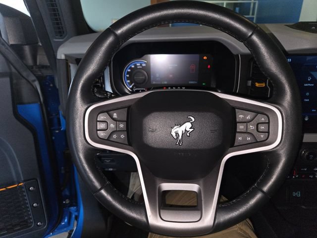 Used 2023 Ford Bronco Badlands AWD/4WD image 14