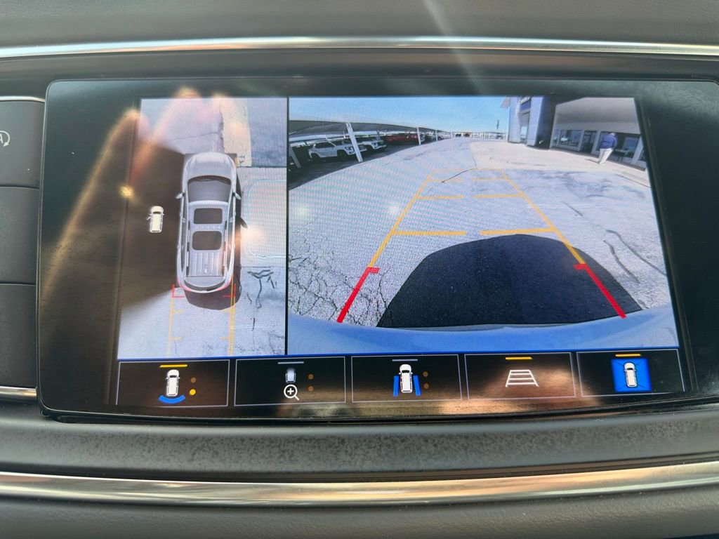 Used 2024 Buick Enclave Premium image 15