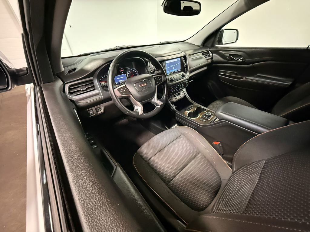 Used 2023 GMC Acadia AT4 video 2