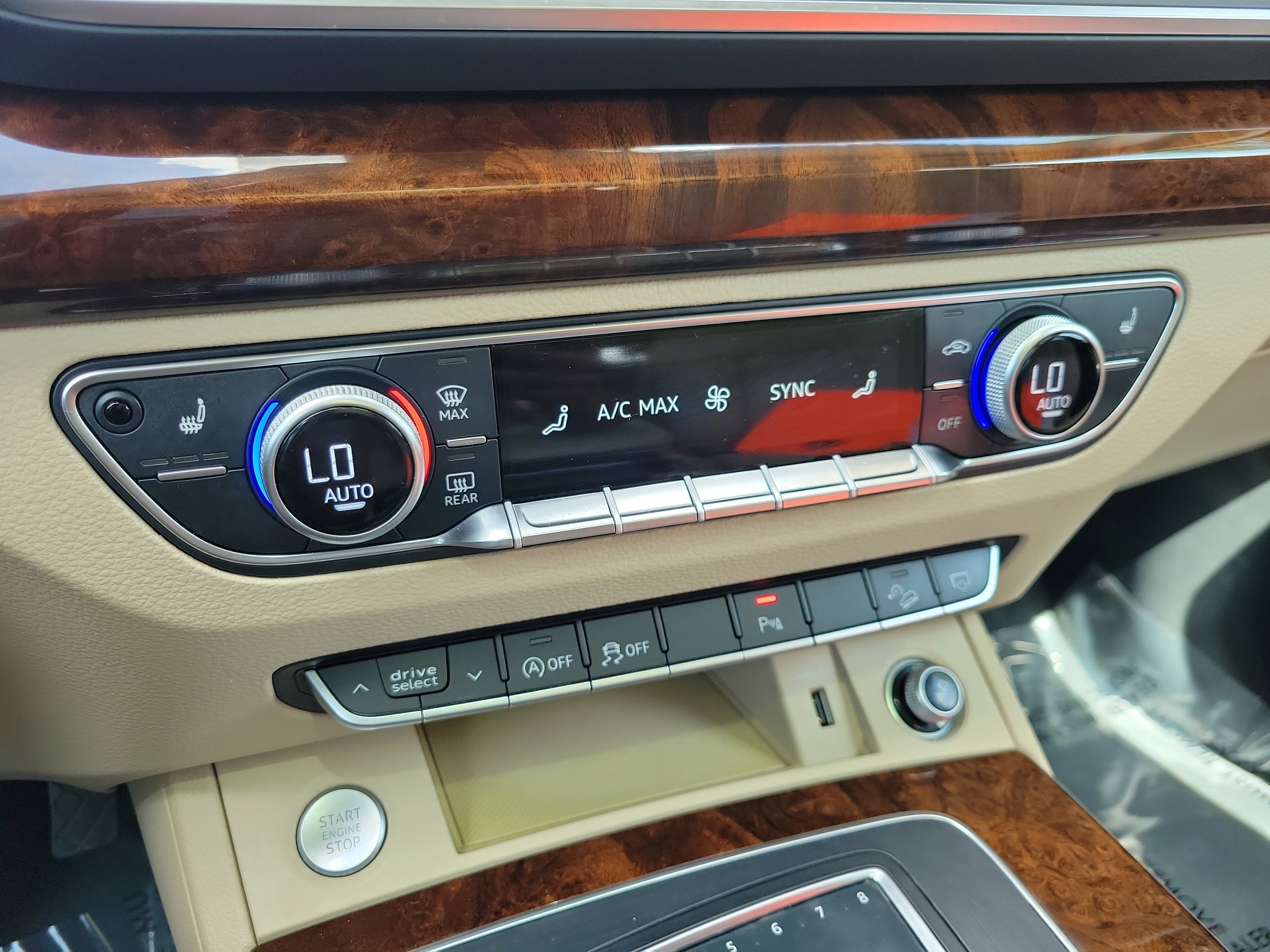 Used 2018 Audi Q5 2.0T Premium Plus w/ Premium Plus Package image 26