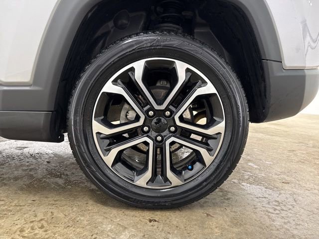 Used 2022 Jeep Compass Limited w/ Sun and Sound Group image 10