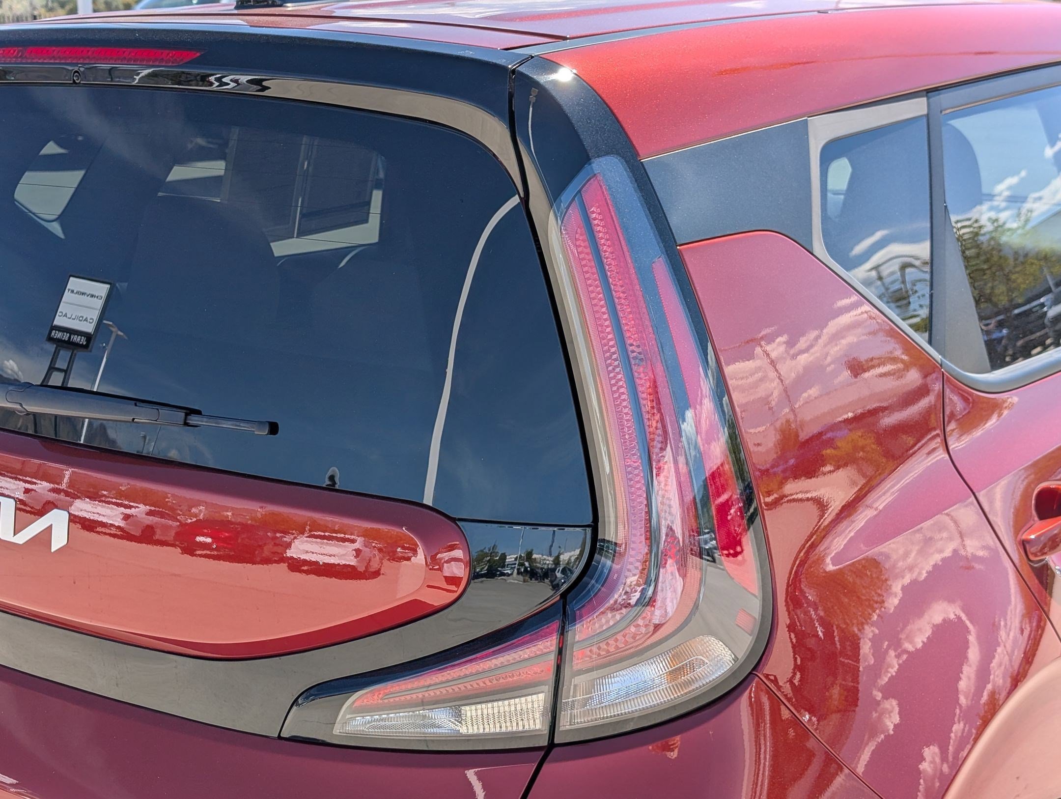 Certified 2023 Kia Soul LX w/ LX Technology Package FWD image 11