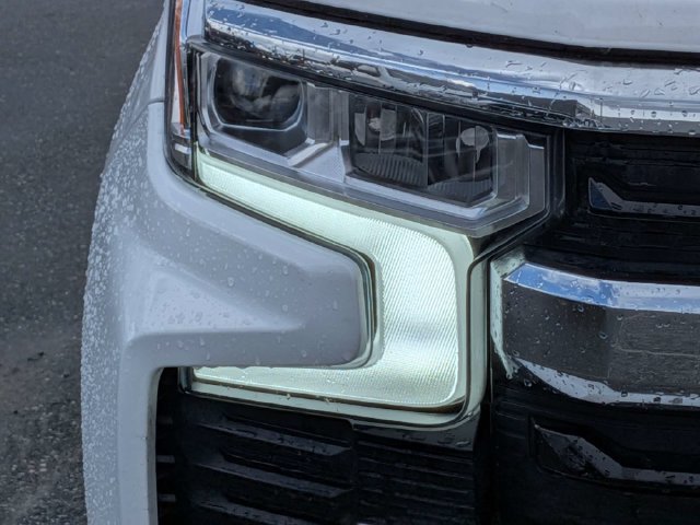Used 2025 Chevrolet Silverado 1500 LT AWD/4WD image 8