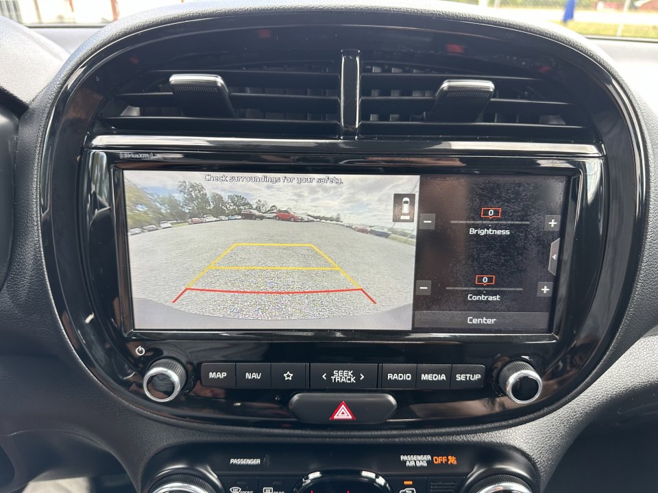 Used 2020 Kia Soul EX image 11