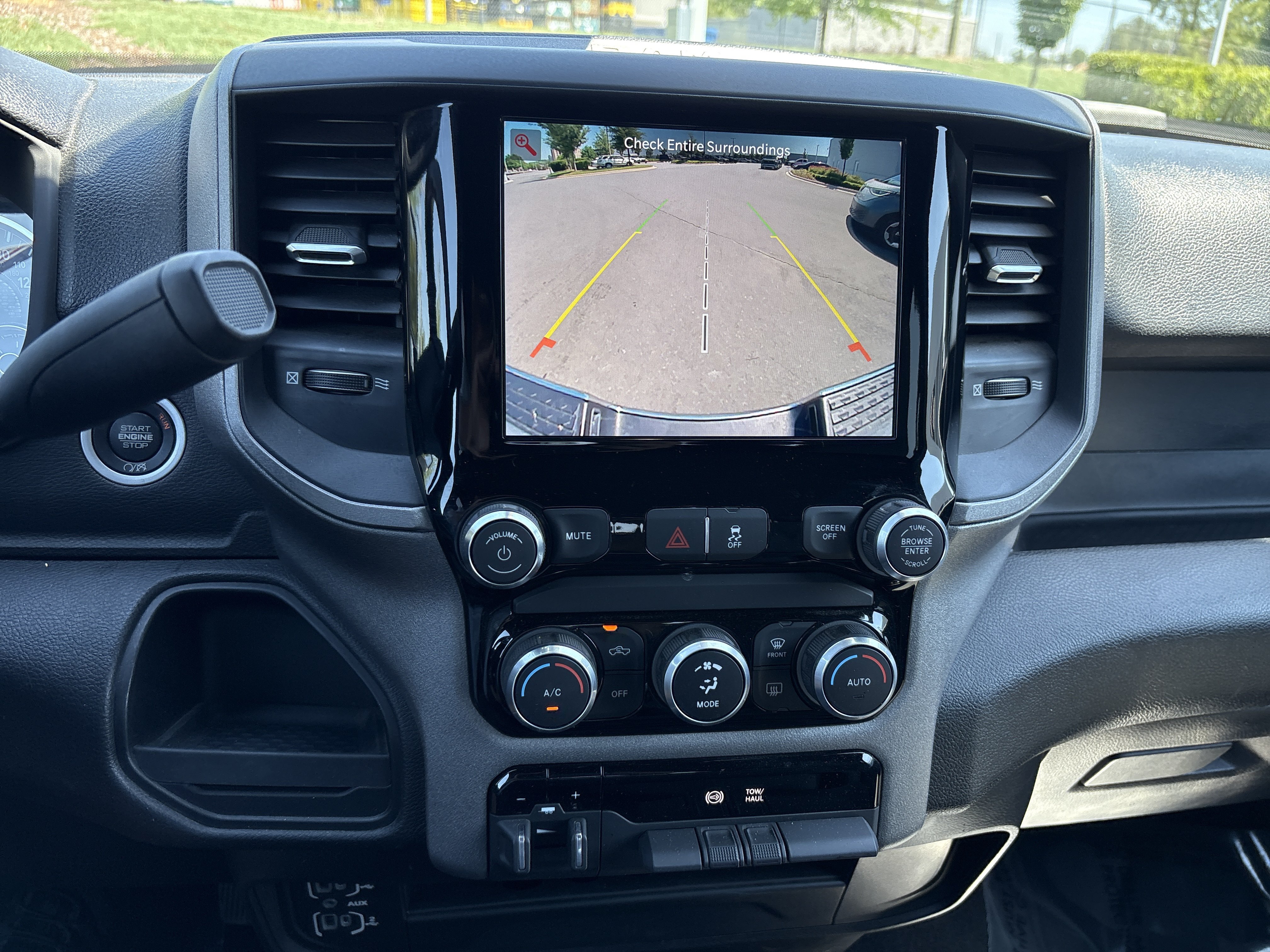 Certified 2024 RAM 3500 Tradesman w/ Chrome Appearance Group AWD/4WD image 29
