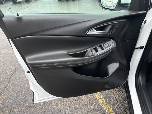 Used 2025 Buick Encore GX Preferred image 10