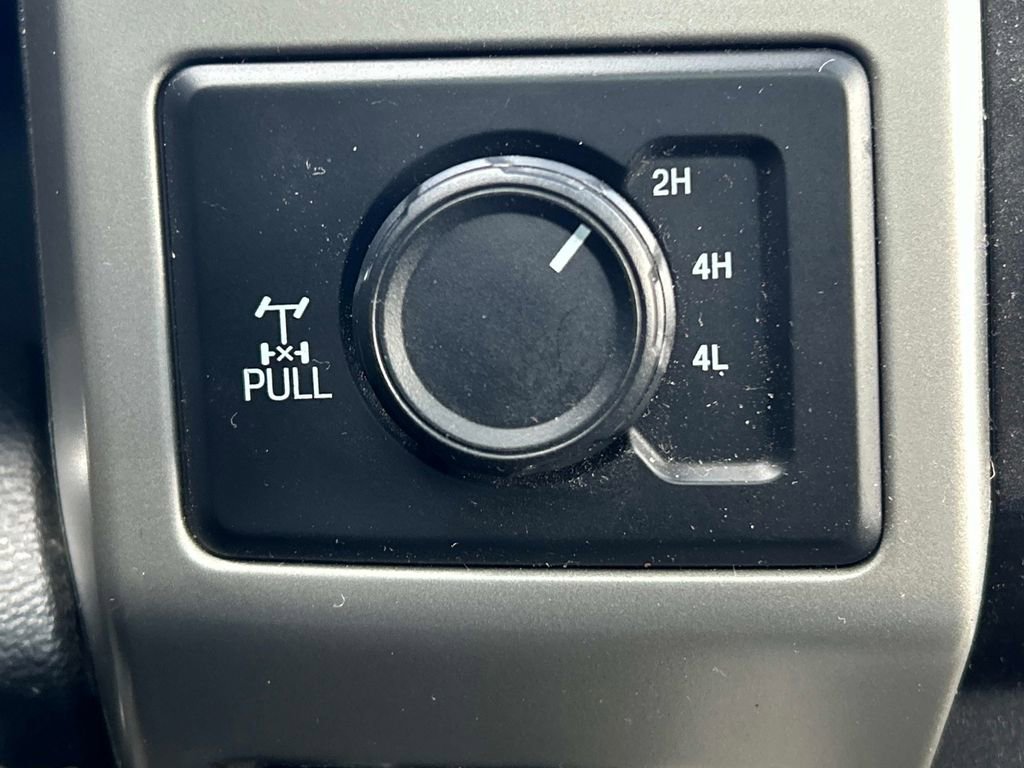 Used 2017 Ford F250 Lariat w/ Lariat Ultimate Package AWD/4WD image 38