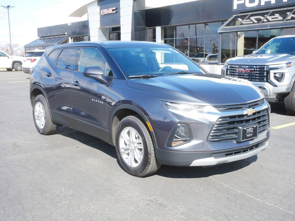 Used 2021 Chevrolet Blazer LT image 2