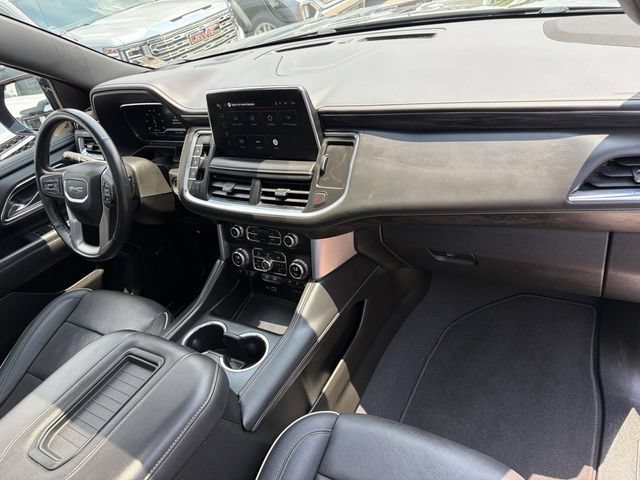 Used 2023 GMC Yukon SLT w/ SLT Premium Package RWD image 17