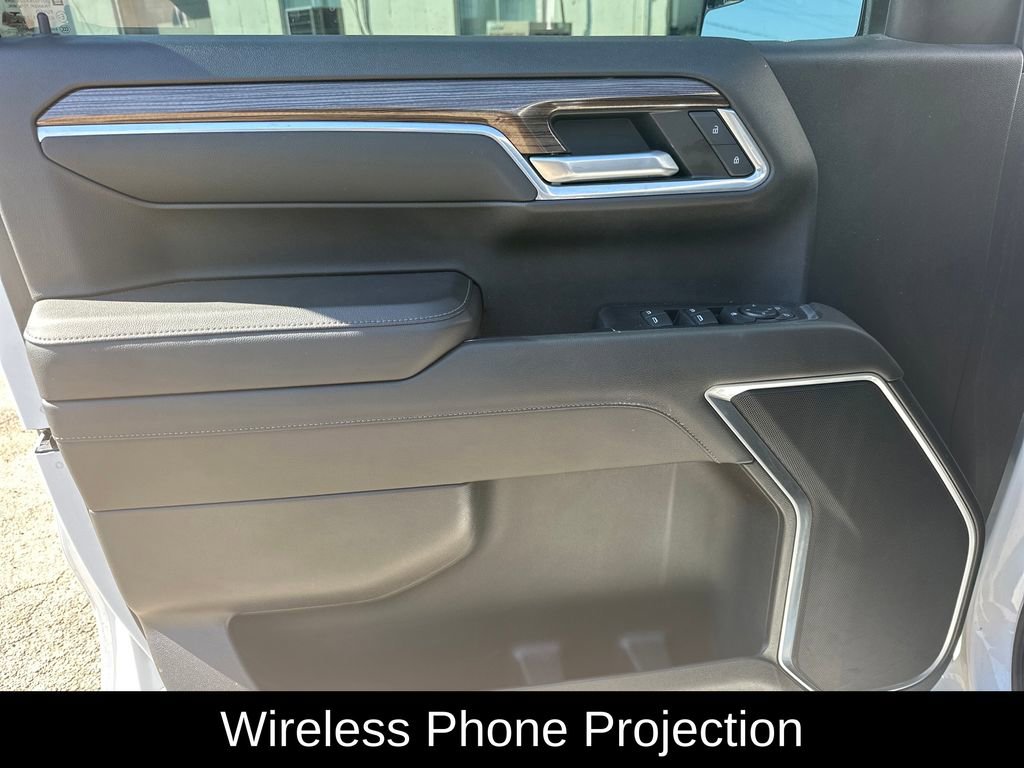 Used 2022 Chevrolet Silverado 1500 RST w/ Protection Package AWD/4WD image 17