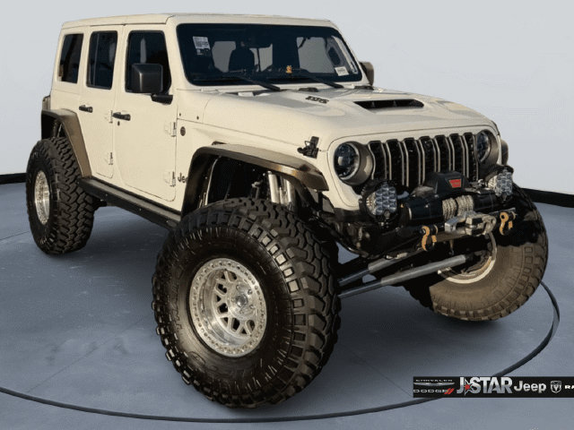 Used 2024 Jeep Wrangler Unlimited Rubicon 392 AWD/4WD image 3